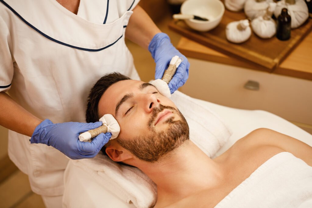 Deep tissue massage in Angel spa and salon in andheri