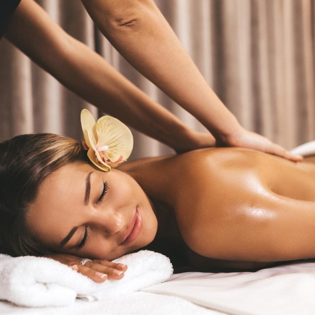 Swedish Massage In Andehri East, Mumbai